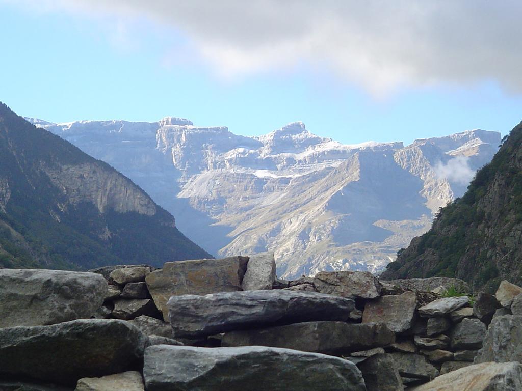 Yourtes Mongoles Gavarnie Hotel แกดร์ ภายนอก รูปภาพ