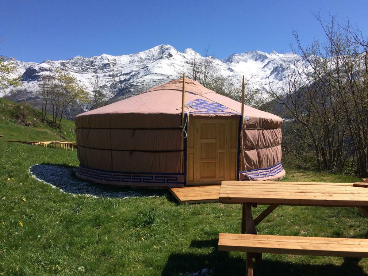 Yourtes Mongoles Gavarnie แกดร์ ภายนอก รูปภาพ